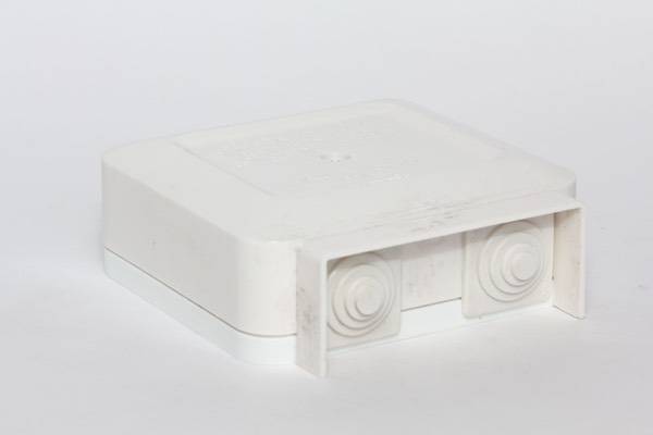 Коробка клеммная 102х100х37 для подключения печи KLK-5S Коробка клеммная 102х100х37 для подключения печи KLK-5S