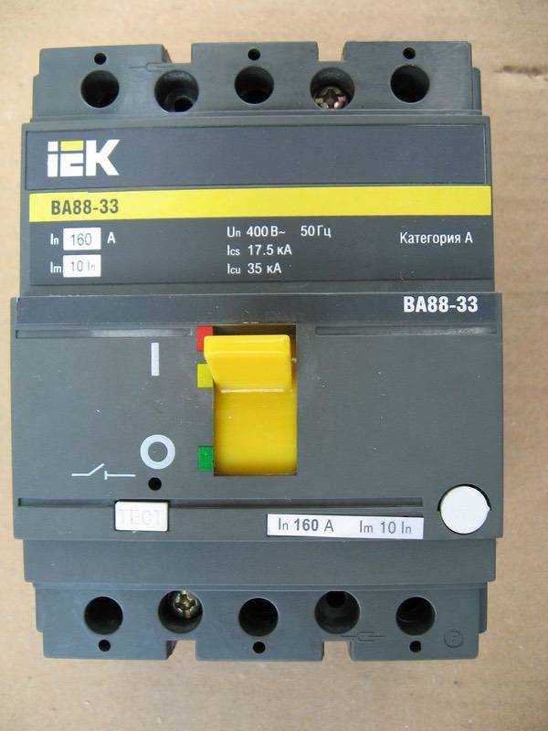 Автомат IEK ВА 88-33 160А SVA20-3-0160 Автомат IEK ВА 88-33 160А SVA20-3-0160