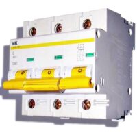Автомат IEK ВА 47-100 40А 3П С MVA40-3-040-C